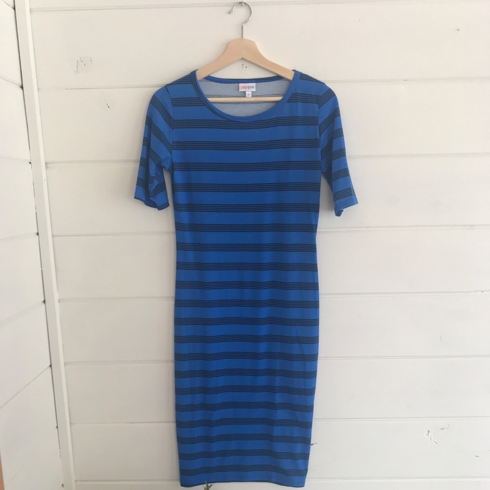 ✨SOLD✨ LulaRoe Julia